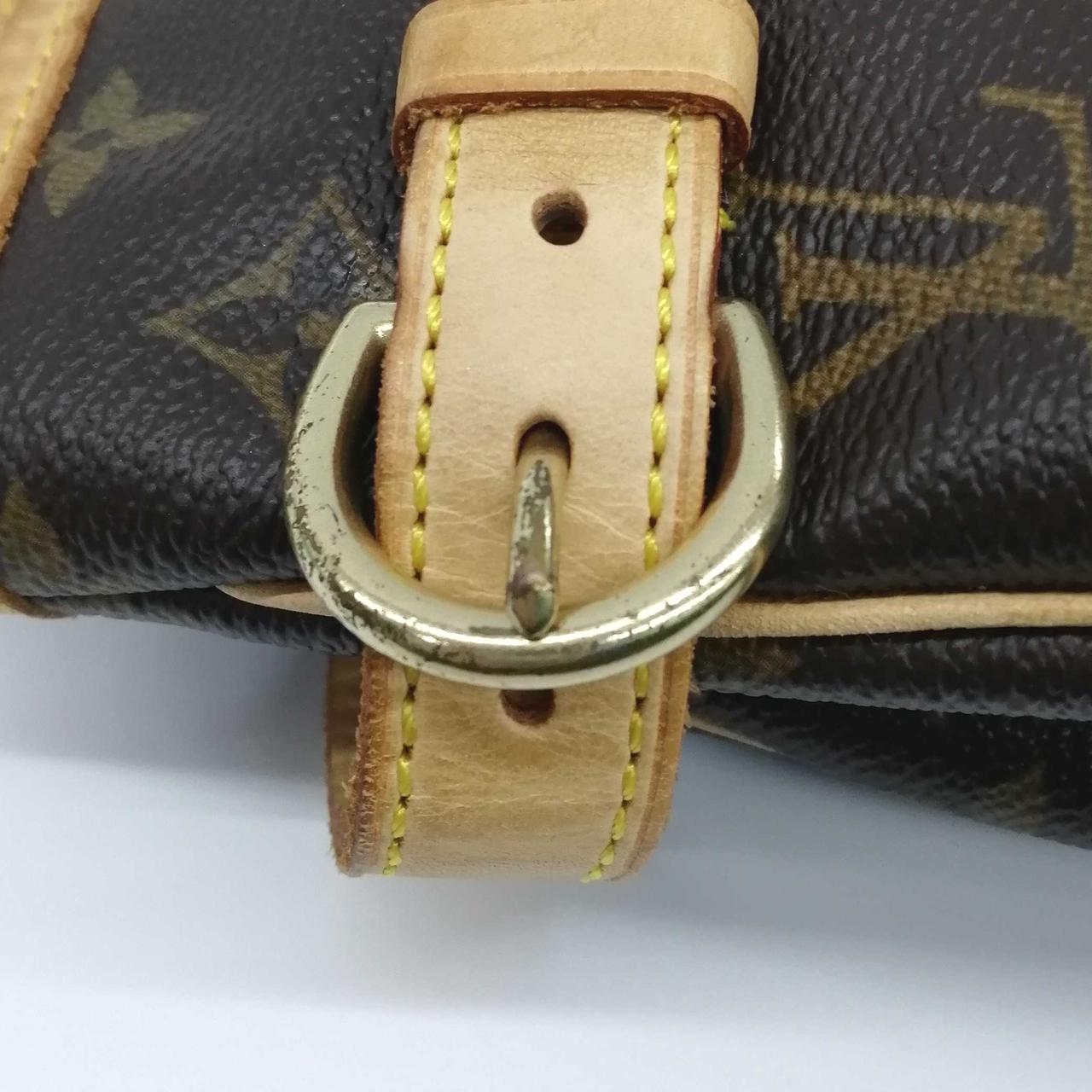 金具部分すべてにこのような剥がれあります