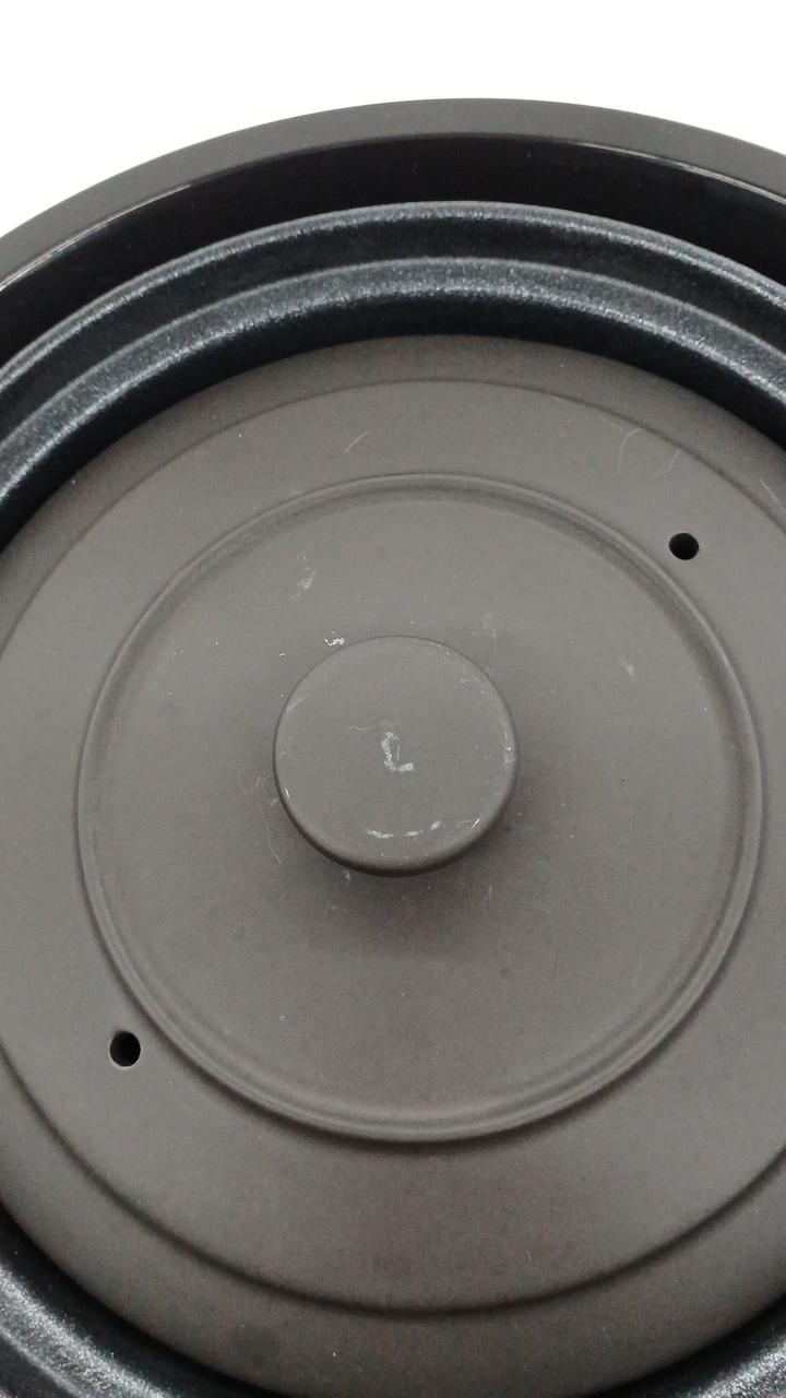 中蓋に使用感あります