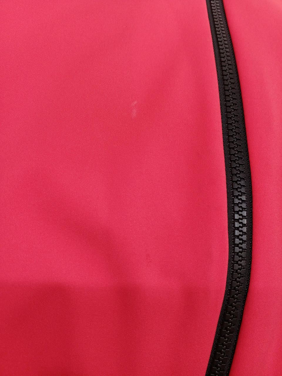 ジッパー付近ヨゴレ