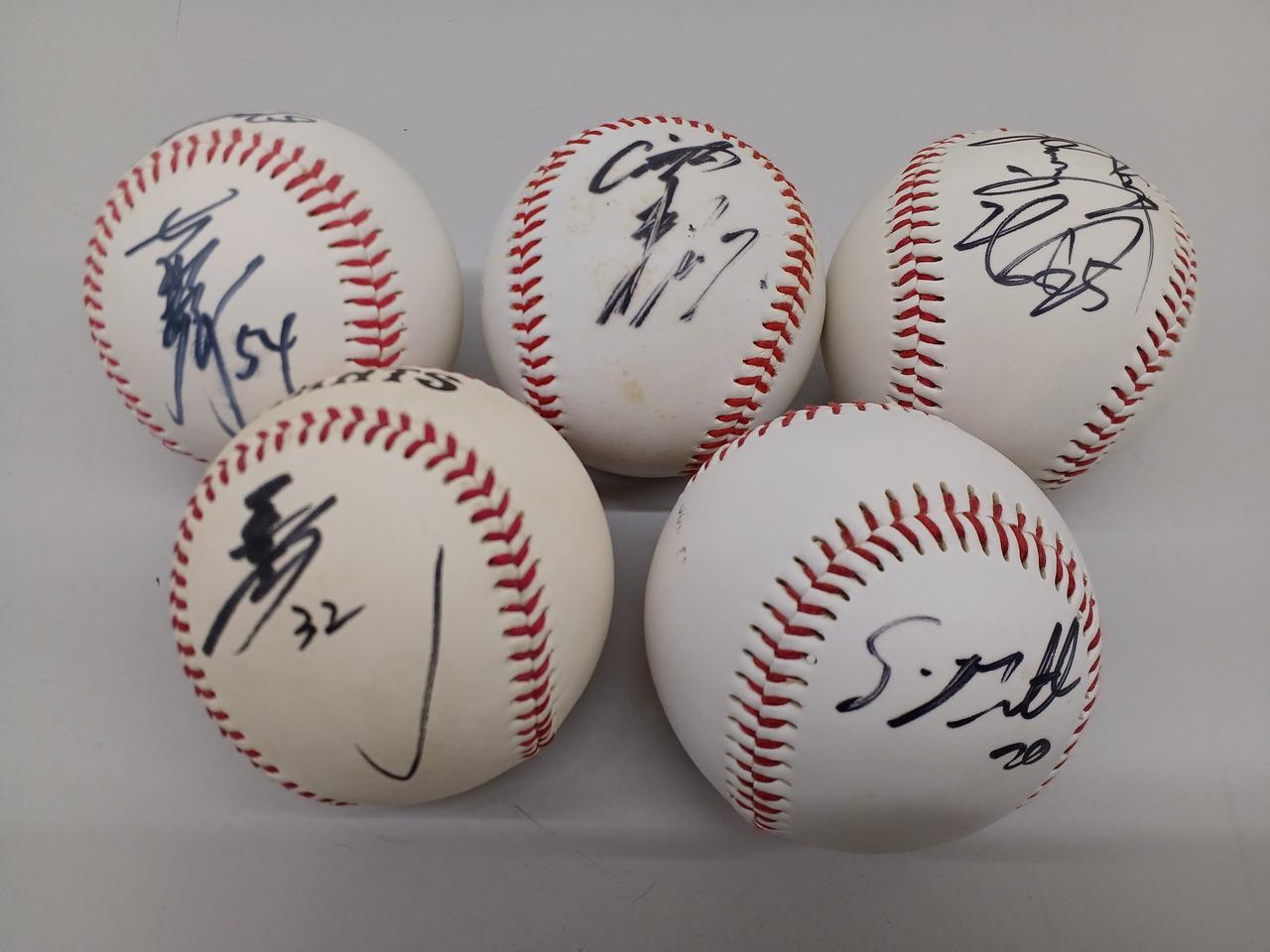 サイン者不明です。全体にヨゴレあります。