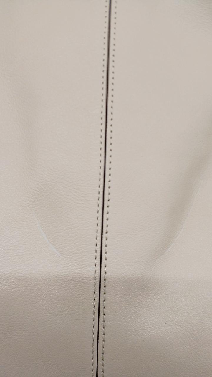 キズがあります。