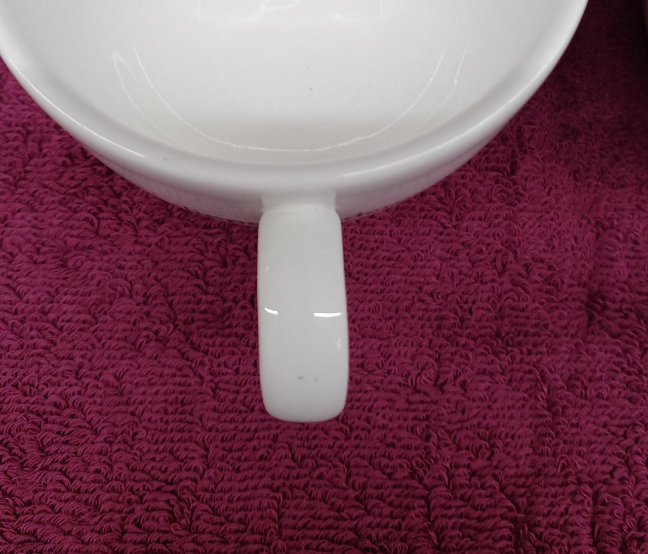 取っ手に汚れがあります。