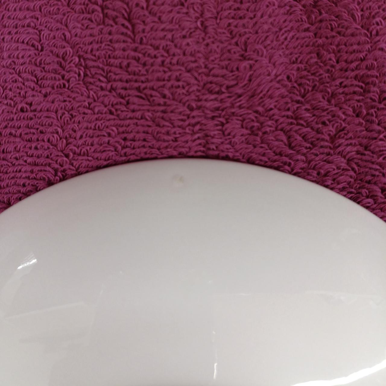 2枚共に同じところにザラつきがあります。