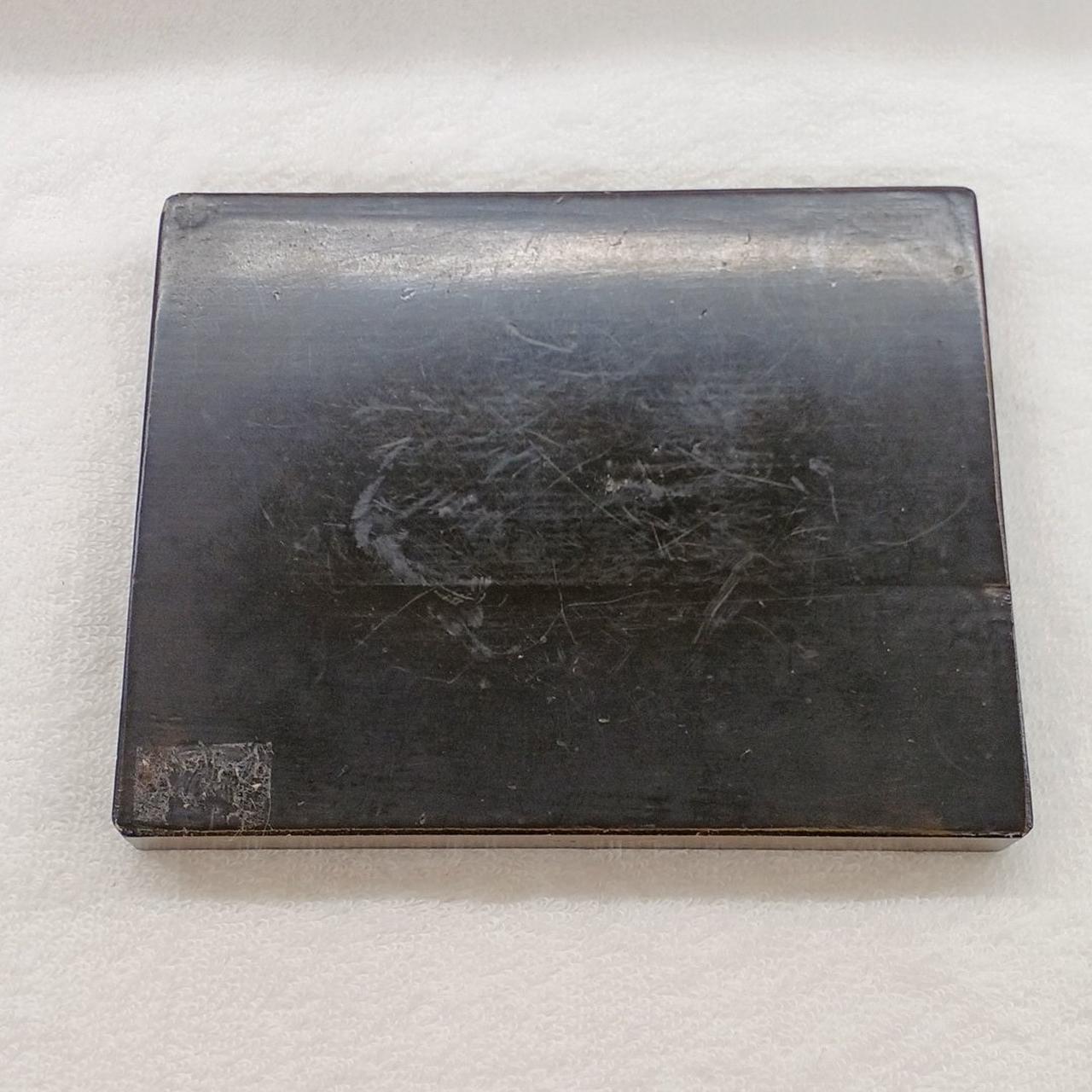 シール跡あります