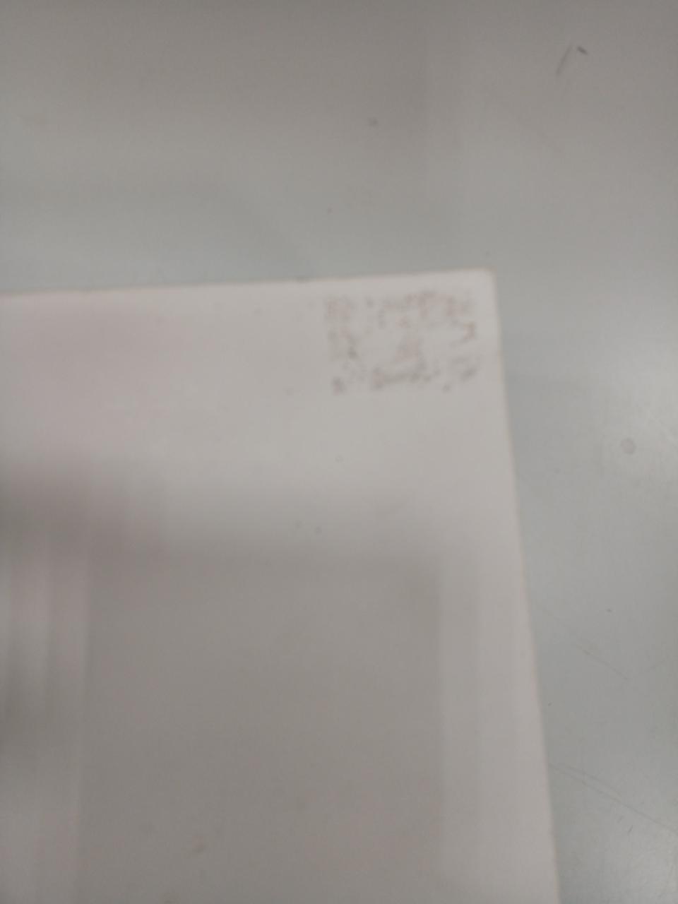 シールあとあります