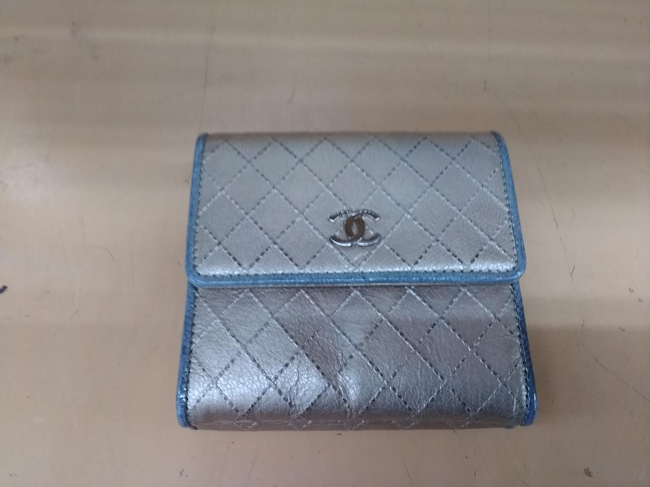 内側汚れ、曲がり部分ヒビ有り