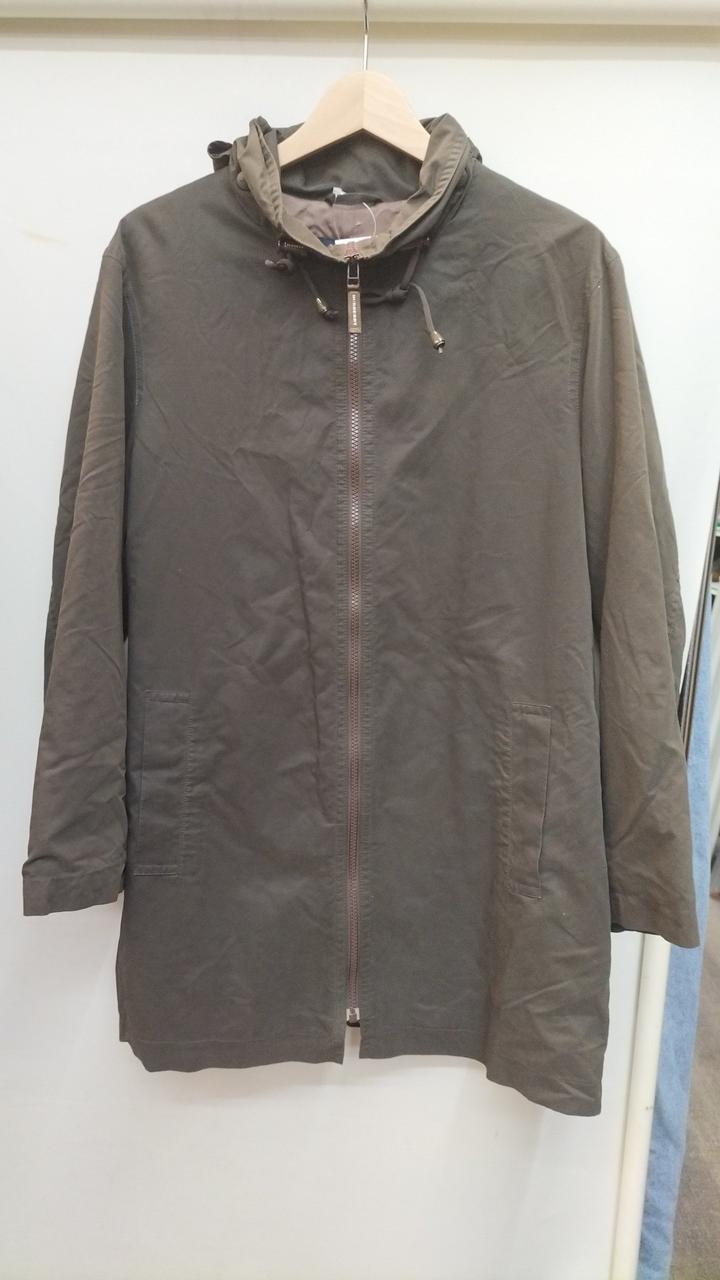 BURBERRY LONDON 型番：FR087-723 フーデッドジップジャケット