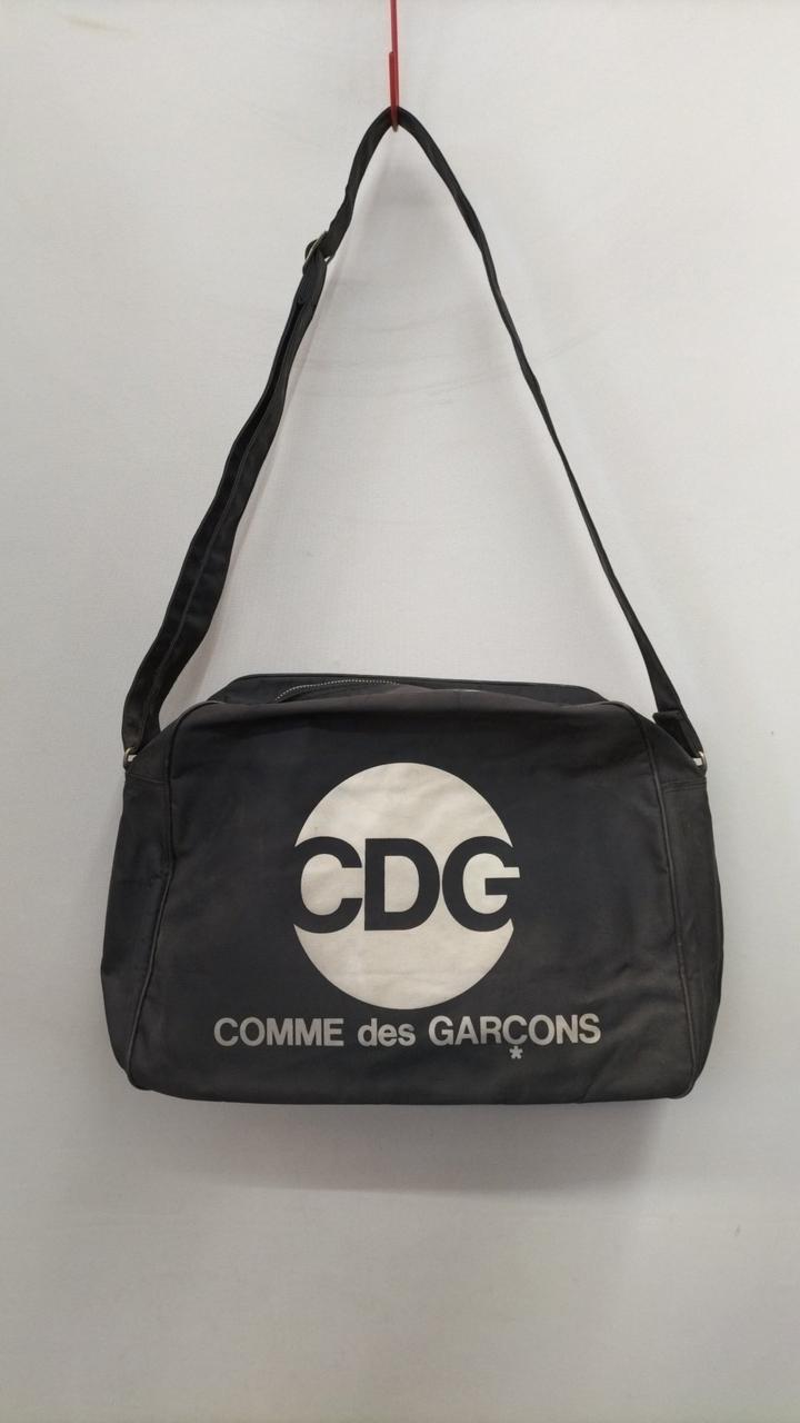 コムデギャルソン(COMME DES GARCONS)|エアラインショルダー