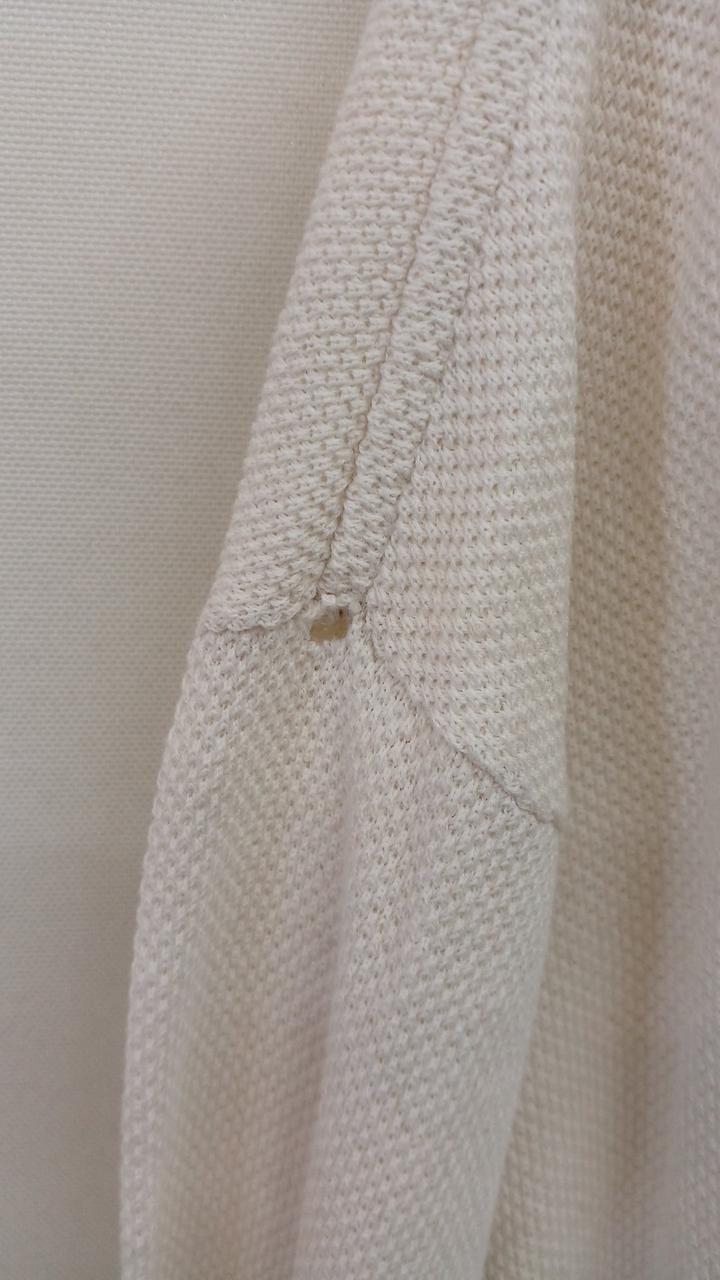 肩に穴あり