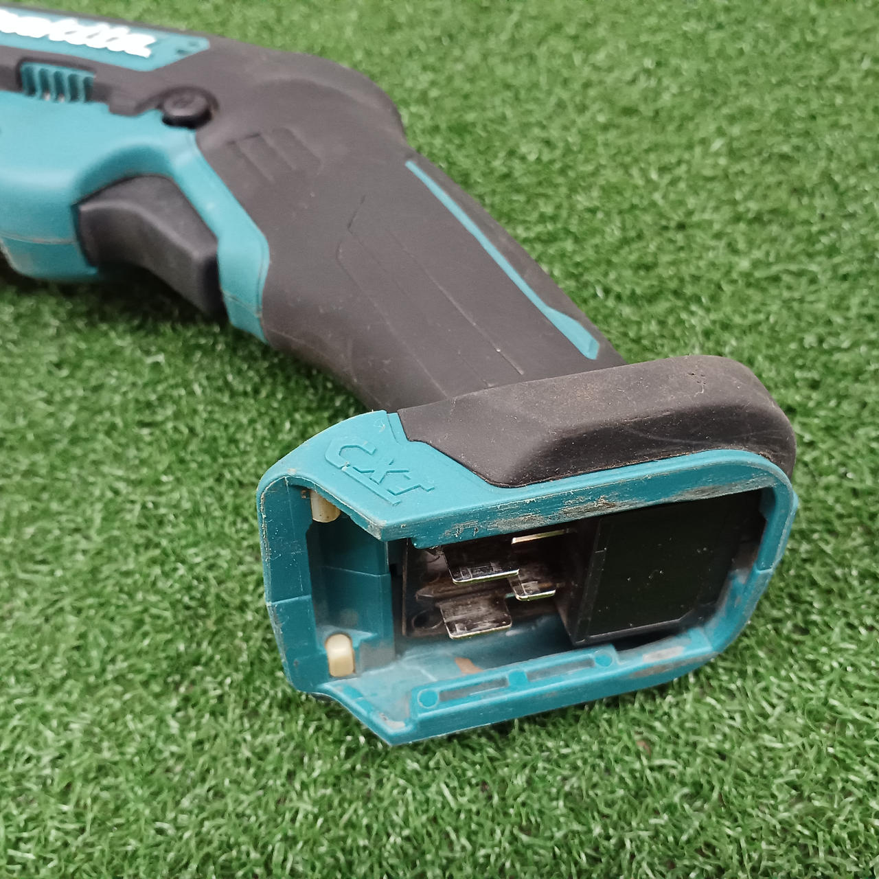 マキタ(MAKITA)|10.8V 充電式 レシプロソー|HARDOFFオフモール