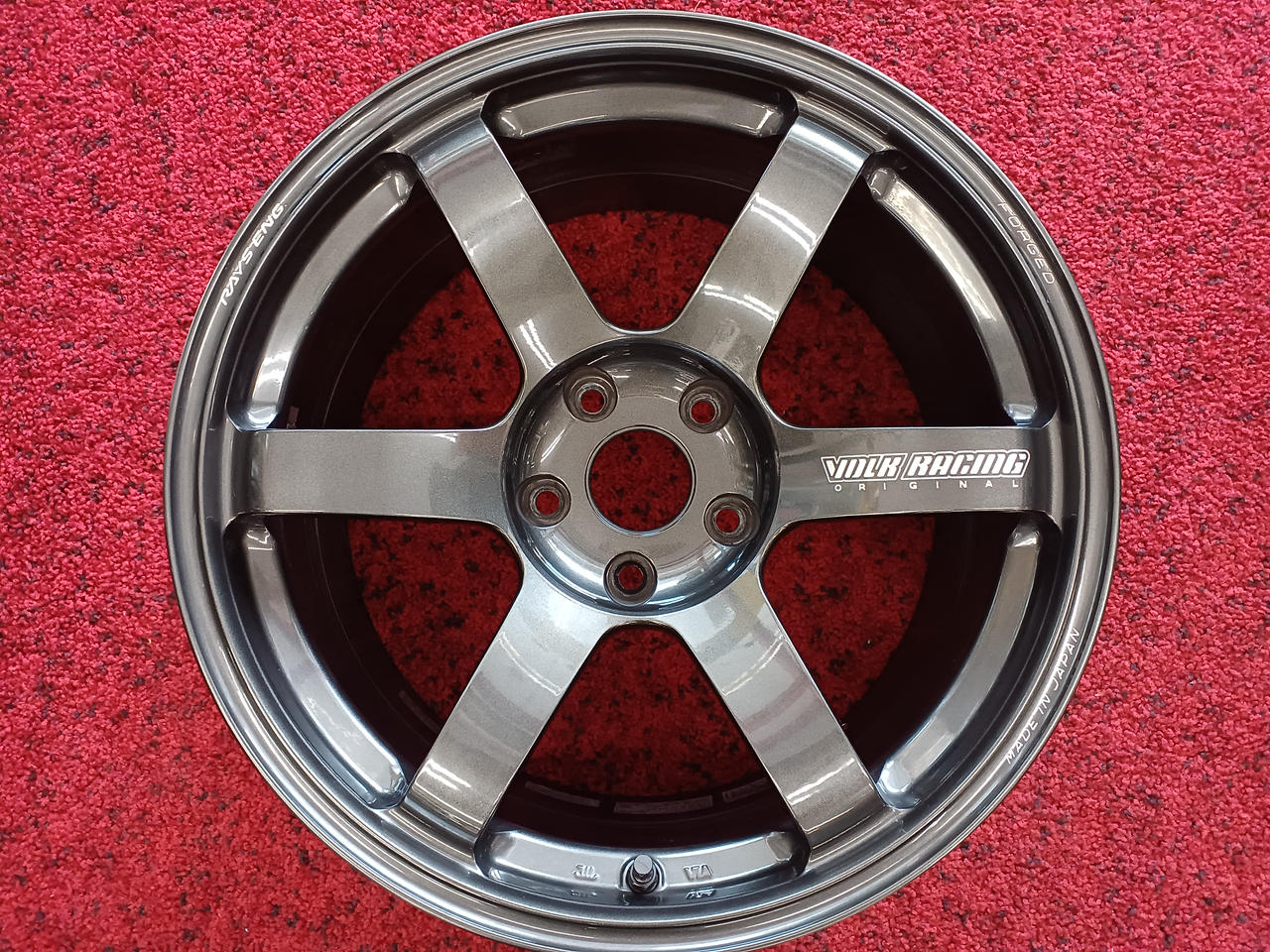流転　VOLK RACING 18インチ ホイールセット 流転 VOLK RACING 18インチ ホイールセット 楽天市場】RAYS