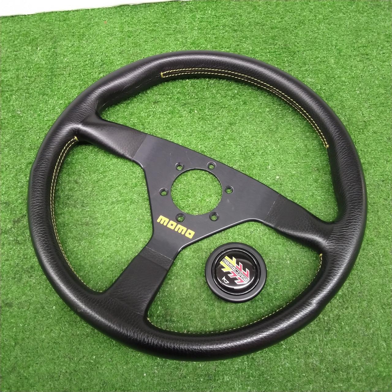 [中古品]　MOMO　ステアリング　(Made　in　Italy)　一種 MOMO】モモ ウッドステアリング【Made in Italy】 - メルカリ