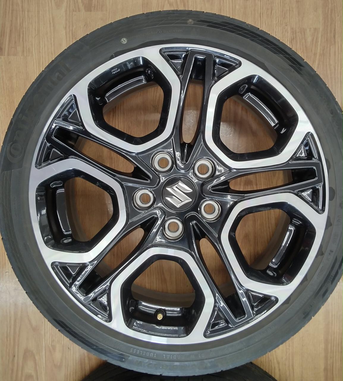 ※小キズは4本共に有ります