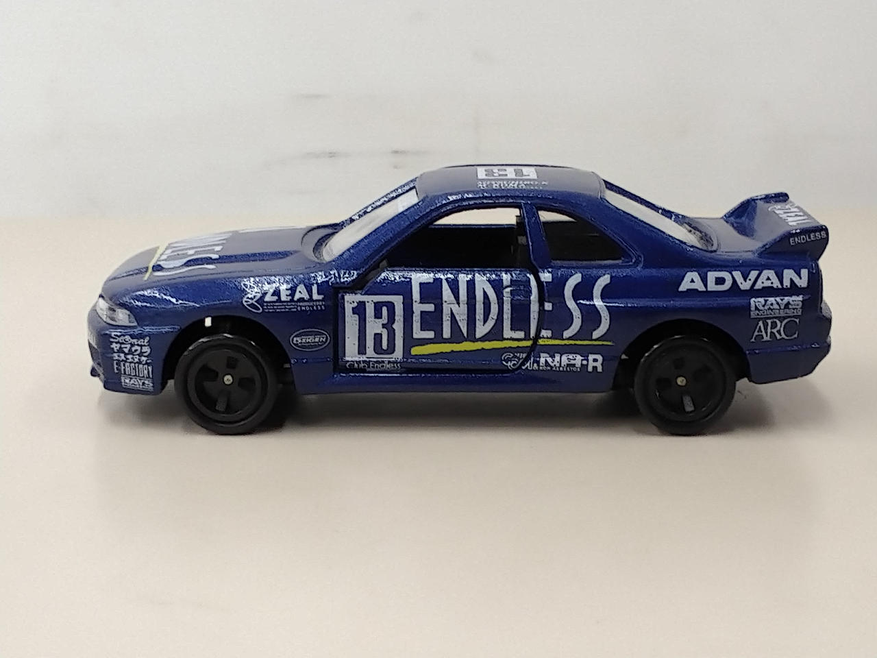 トレードクラブ特注 トミカ スカイラインR-33 ルマン24時間 ミニカーショップ ケンボックス トミカ特注（日本製）日産