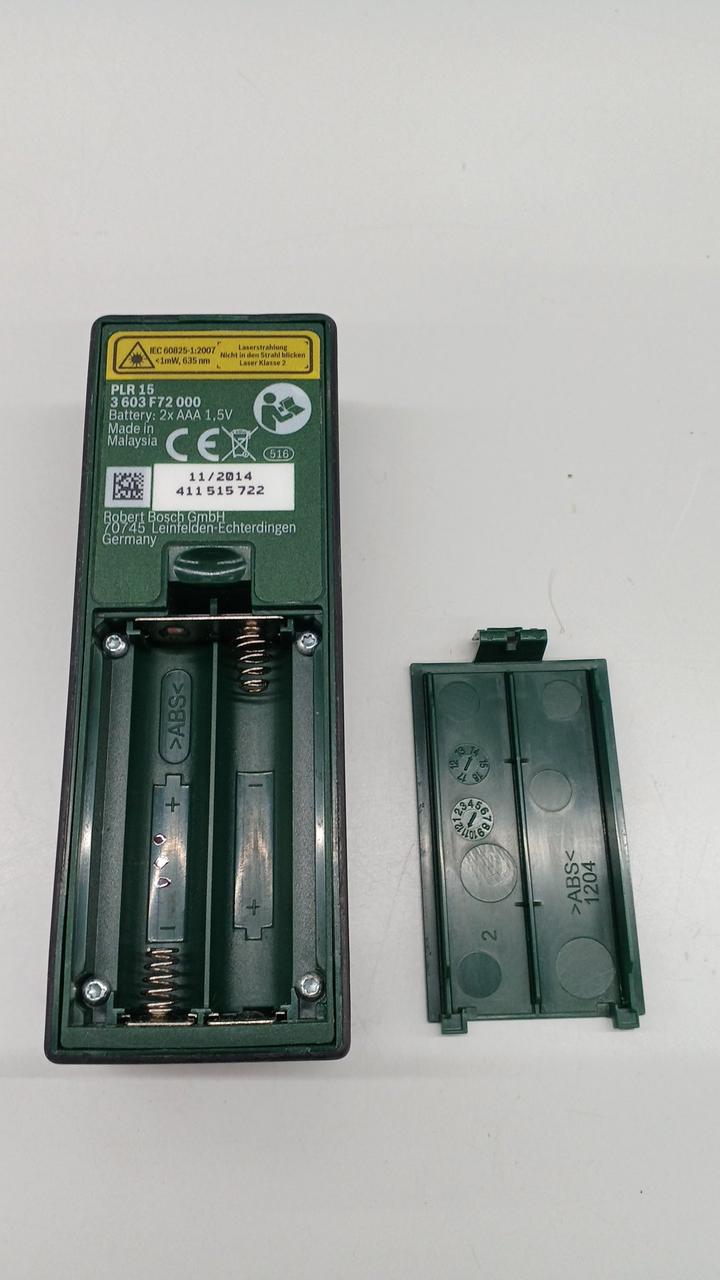 単4型電池が必要。付属はしてません