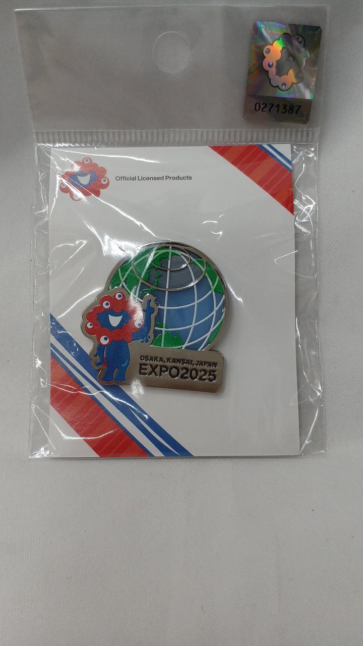 ピンバッジ