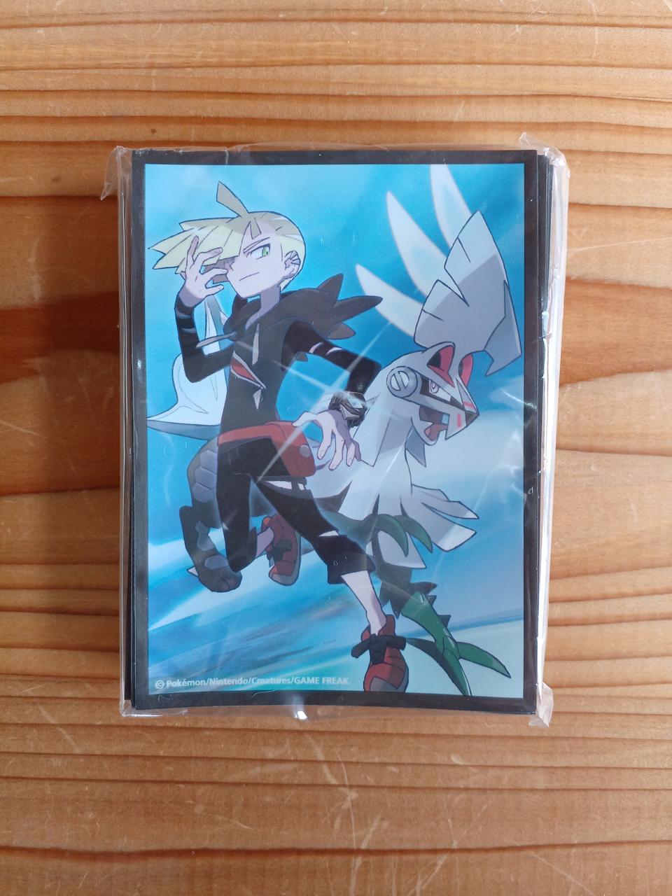 デッキシールドは綺麗な状態です