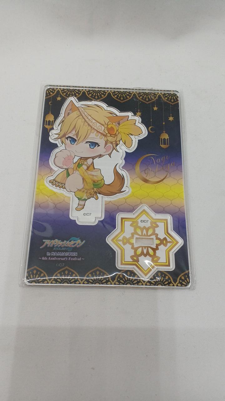 アクリルスタンド