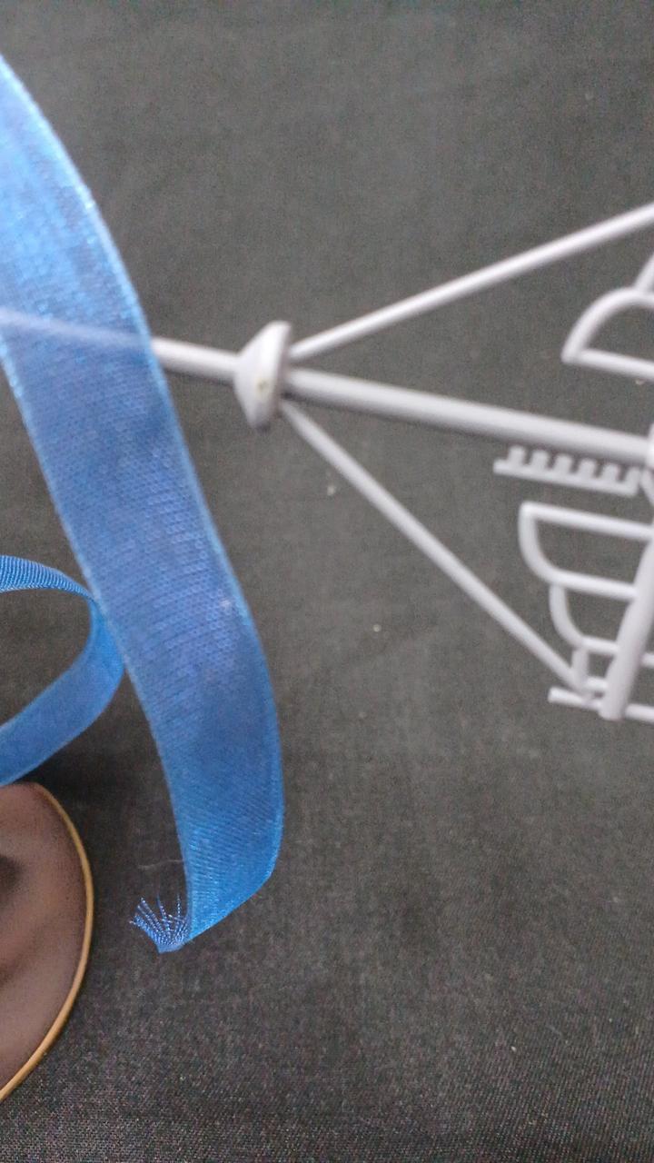 吊り下げる輪が破損