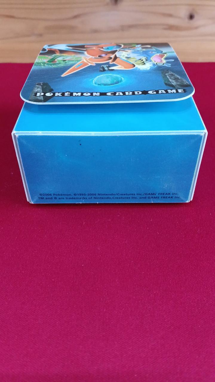 底の傷は目立ちます。