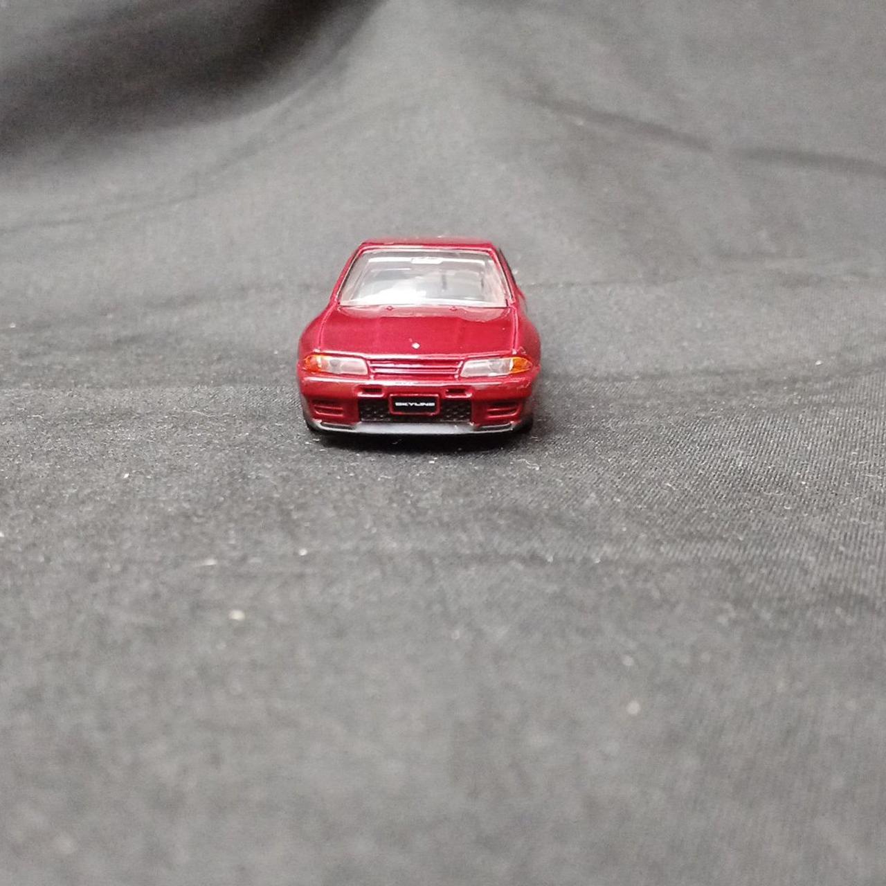 タカラトミー|トミカくじ 赤 日産スカイライン GT-R BNR32