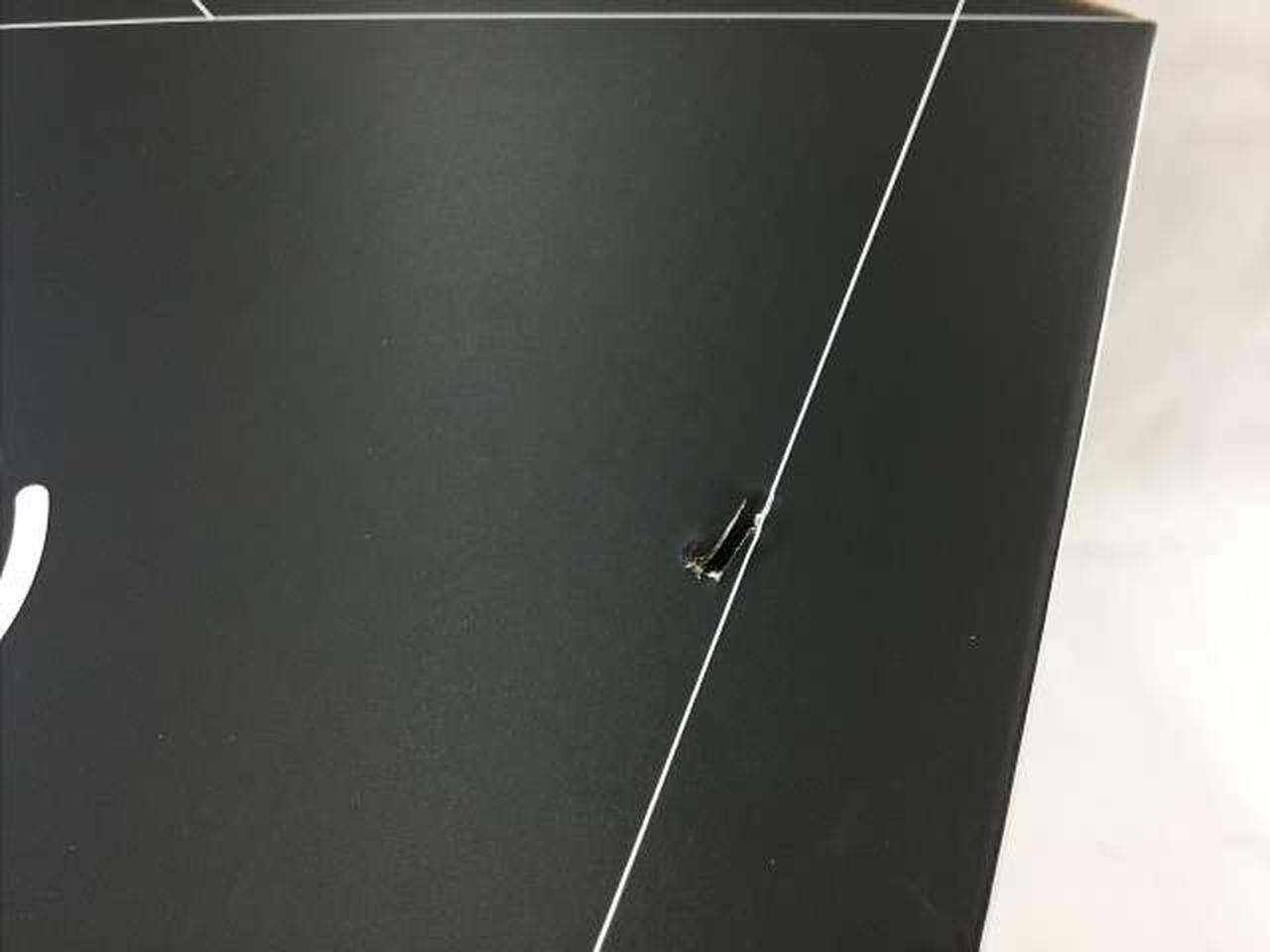 箱の凹み部分