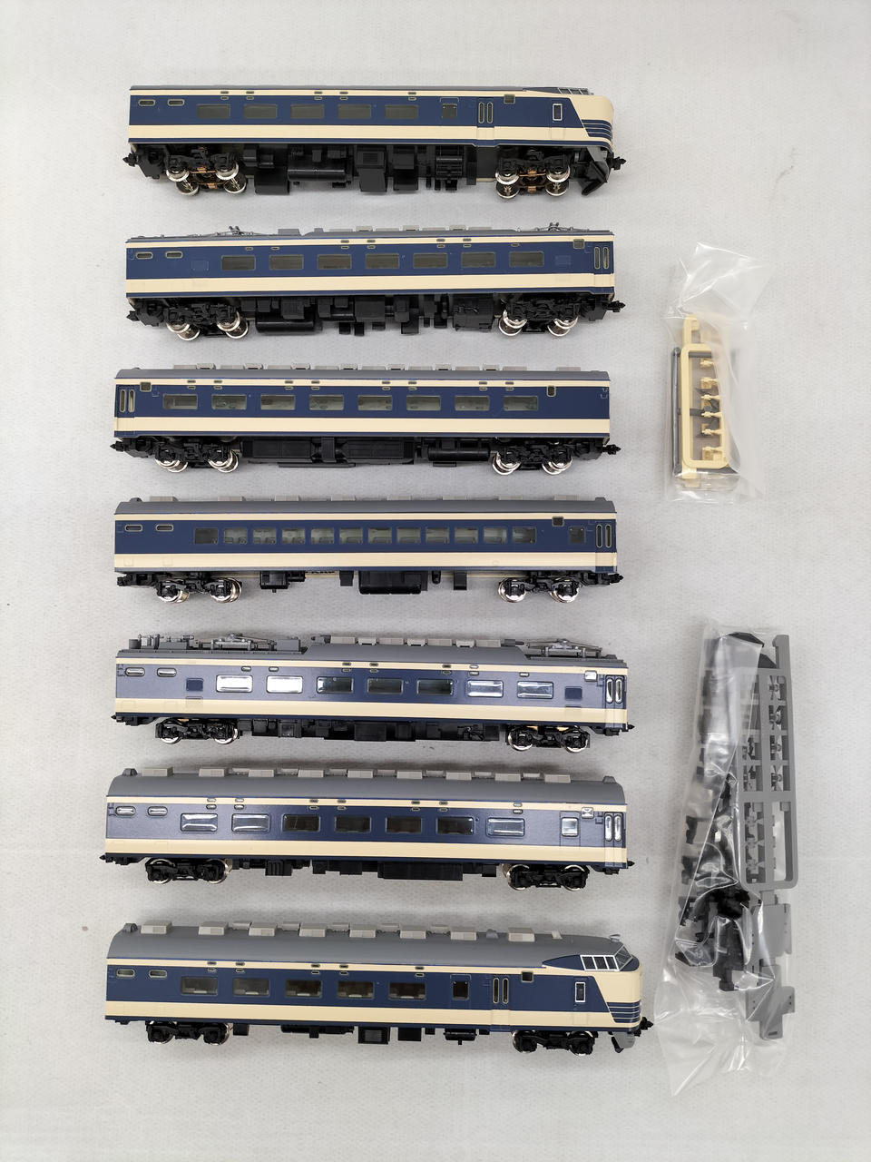 92734 国鉄583系特急電車（クハネ581）基本セット 国鉄 583系特急電車(クハネ581)基本セット ｜製品情報｜製品検索