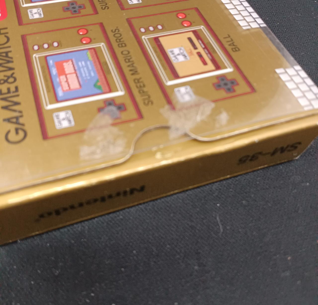 テープ跡、ベタつきあります
