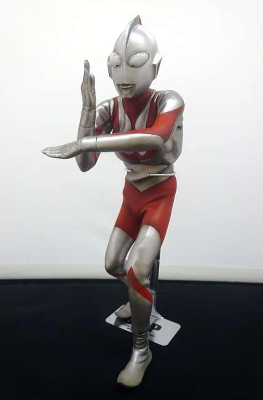 ウルトラマン(Bタイプ)スペシウム光線