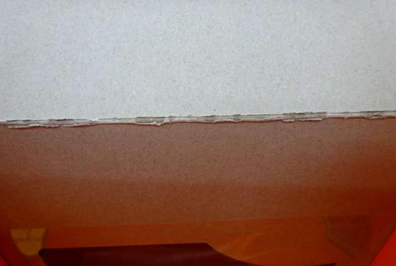 開閉する所の内側部分です