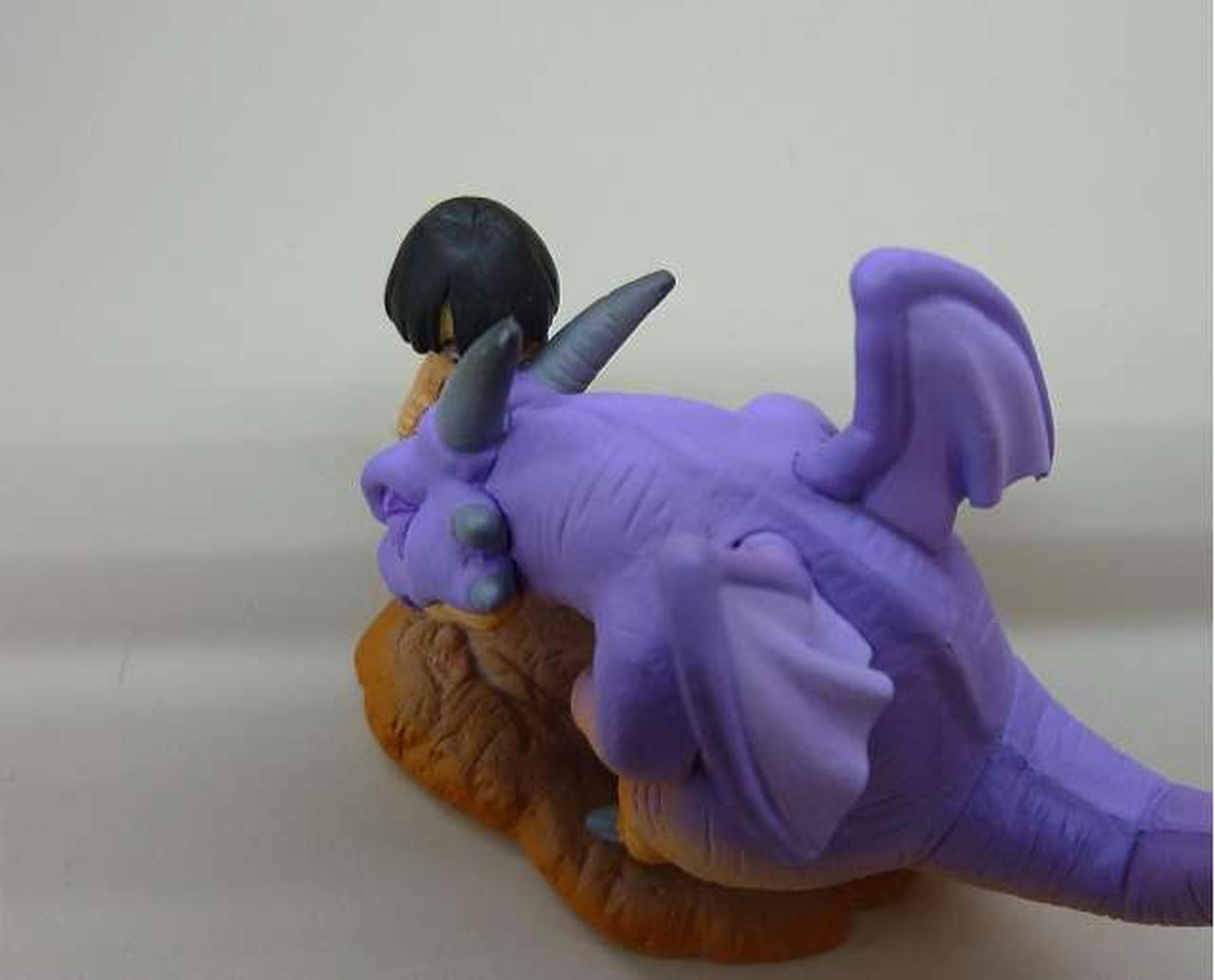 左の角のてっぺん