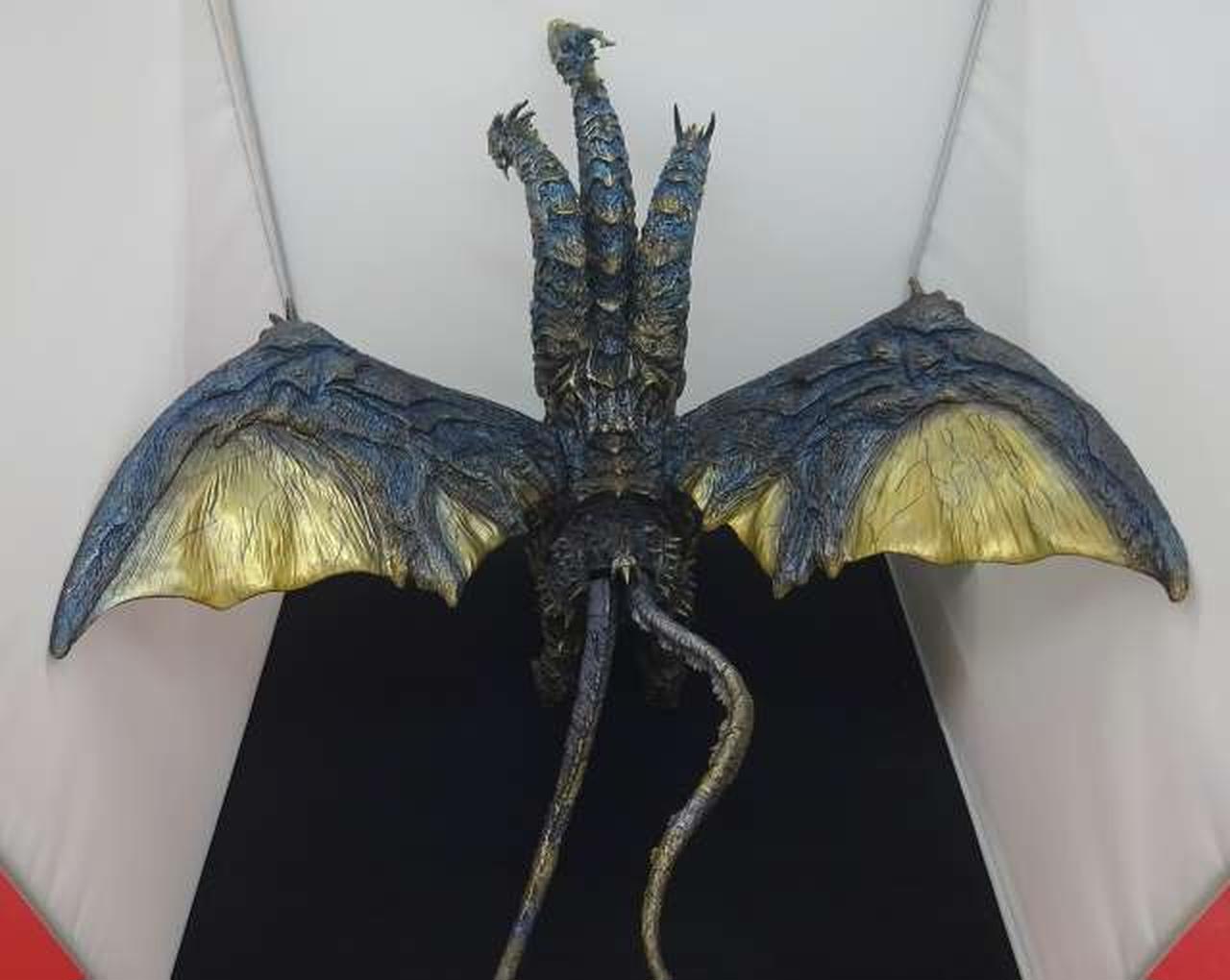 カイザーギドラ ファイナルバトルVer. Amazon | 東宝大怪獣 FAVORITE SCULPTORS LINE カイザーギドラ