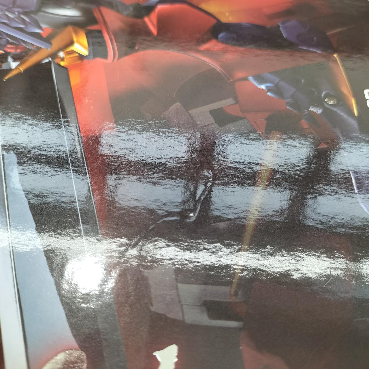 箱にややへこみがあります