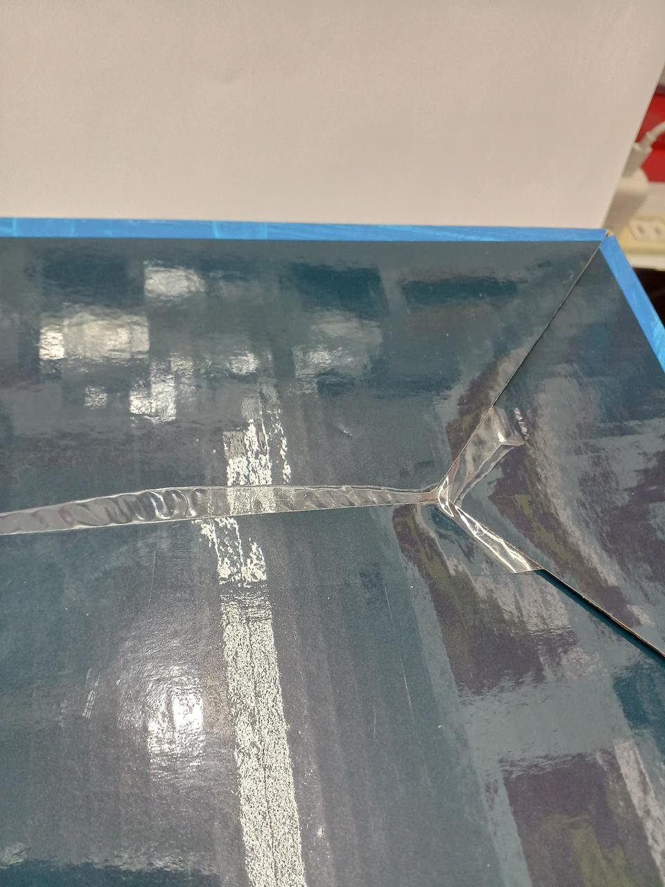 箱裏面、傷み有