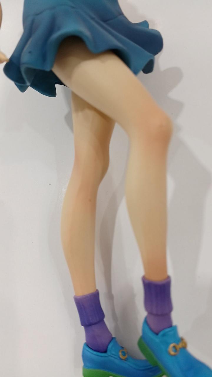 左足に汚れ有