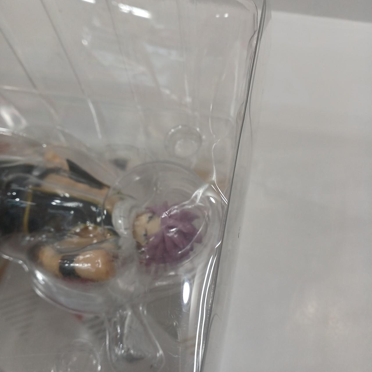 箱に歪みがあります