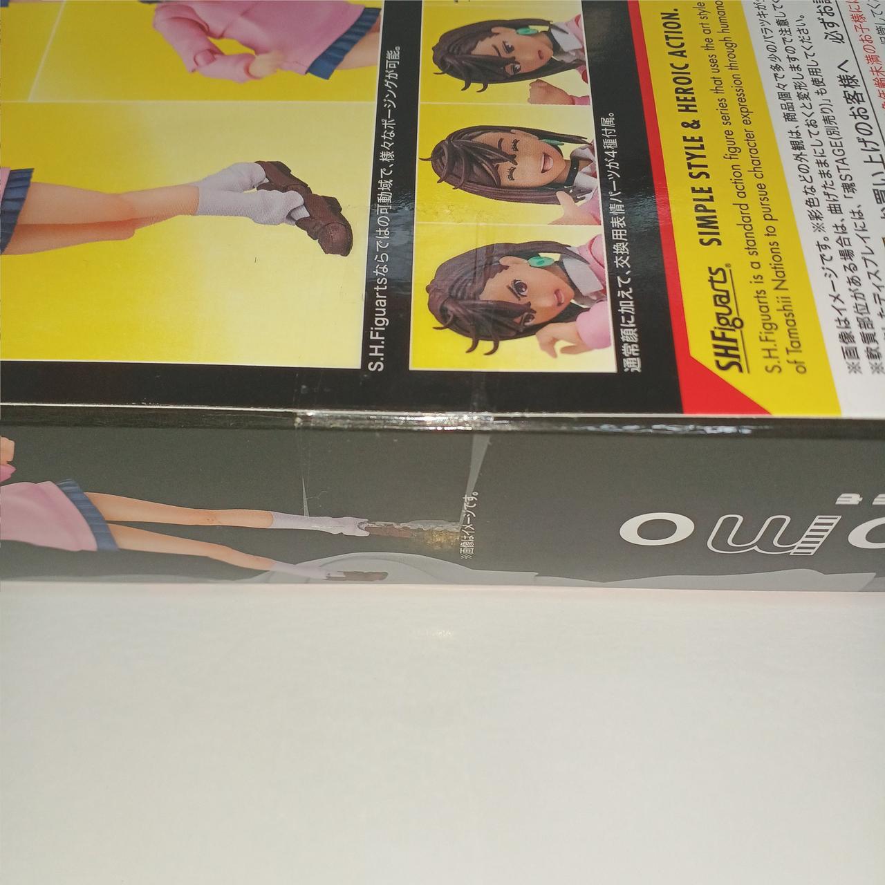未開封品かと思います
テープ2度貼り有