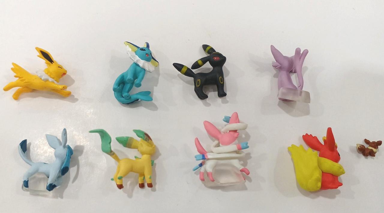 フィギュア全体的に色移り,汚れ有