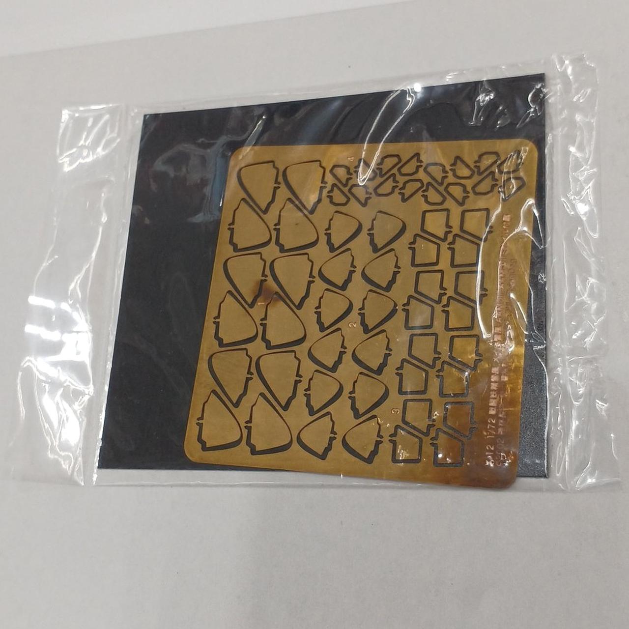 エッチングパーツ変色有