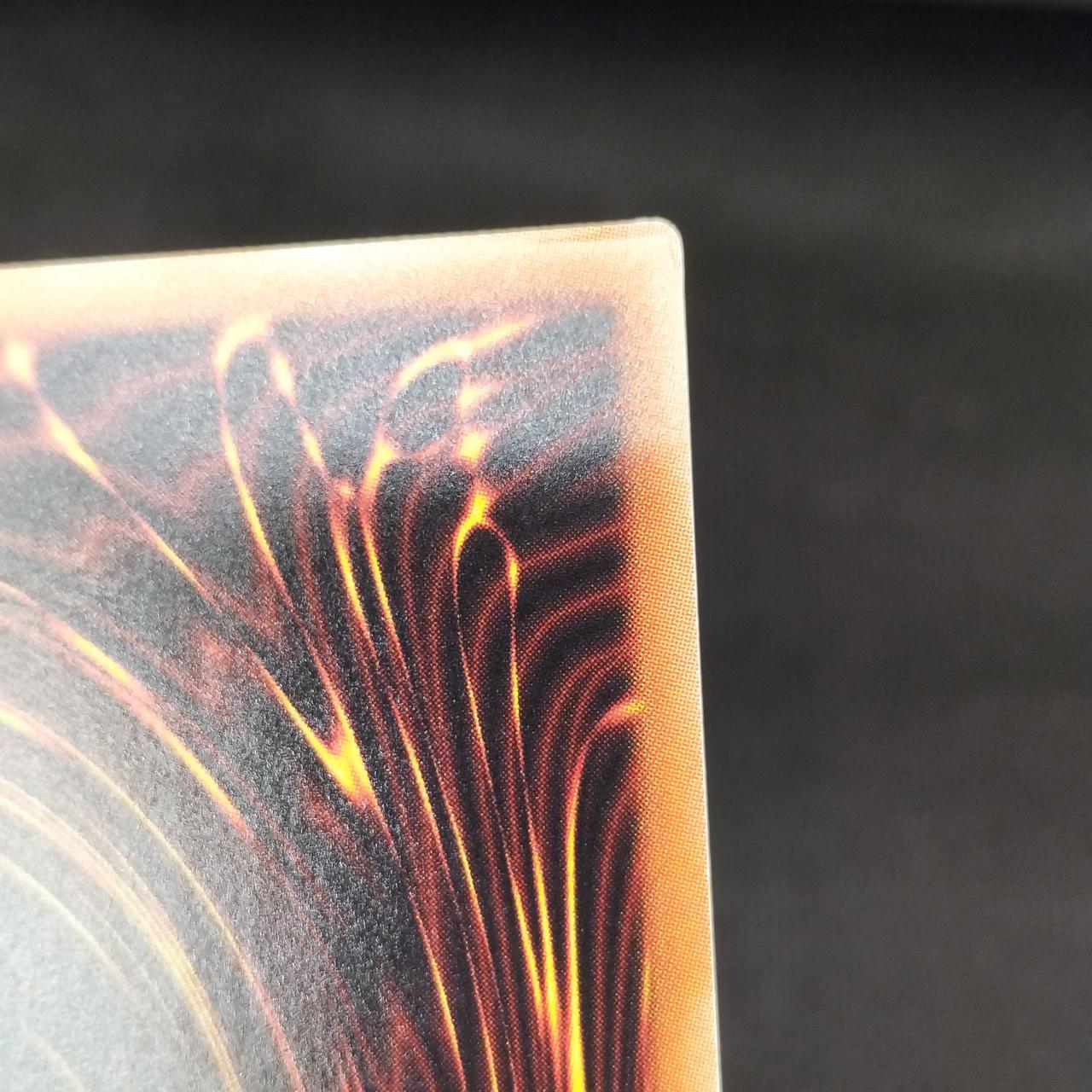 右角にキズあります。