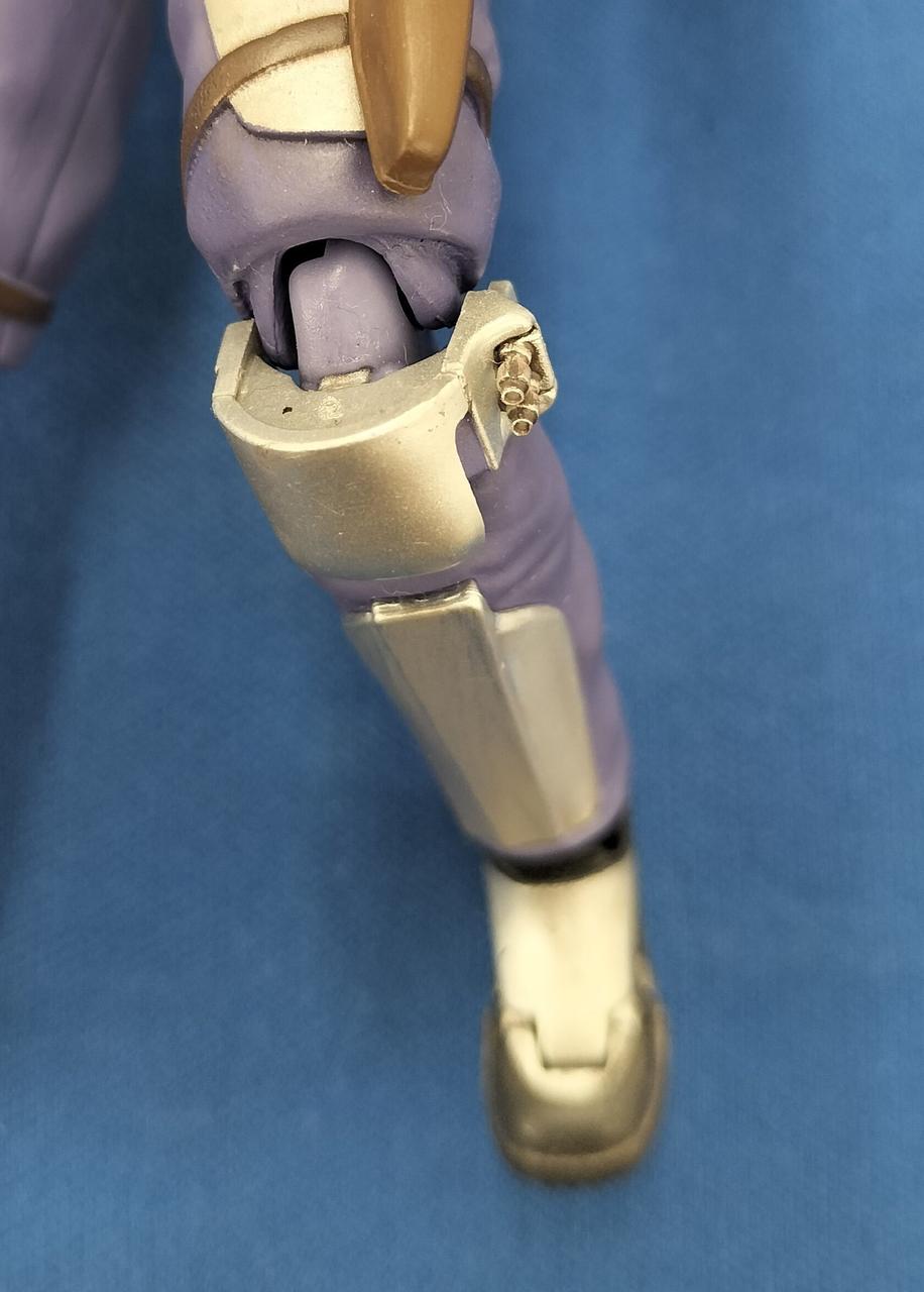 膝関節がゆるいです。