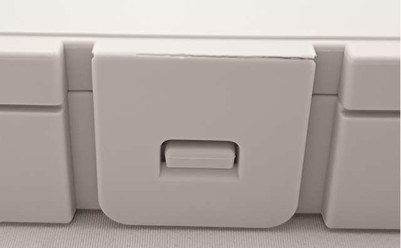ツメ傷み部分