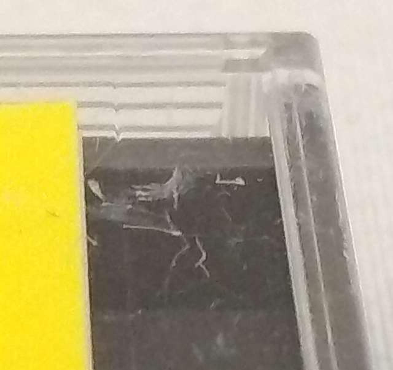 ケース傷み有り