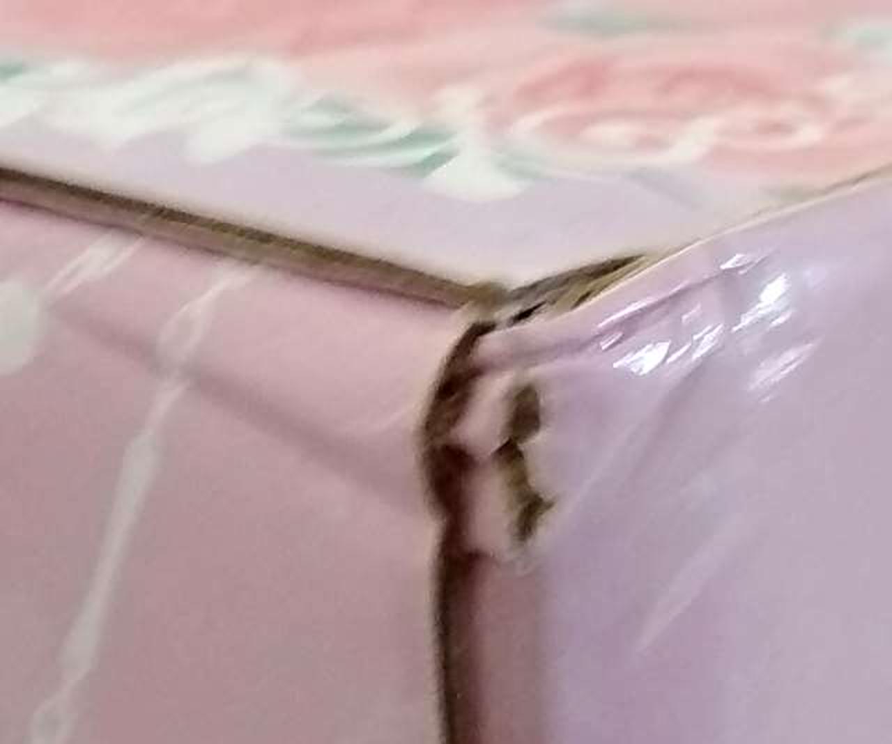 箱傷み、多少の破れ有