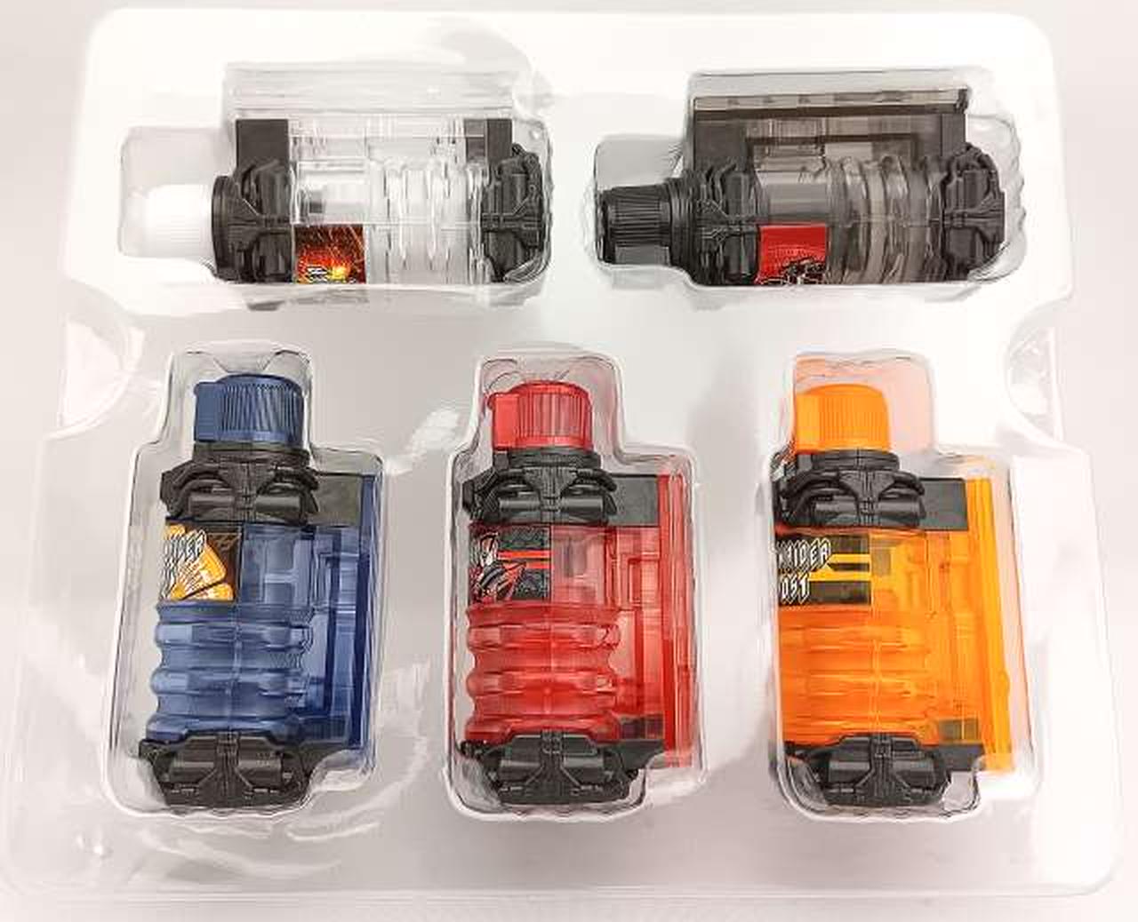 バンダイ(BANDAI)|DX5大レジェンドライダーフルボトルセット|【ハード