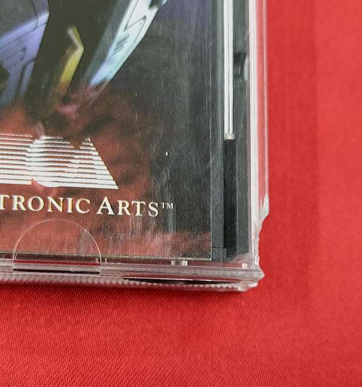 ケース割れあり