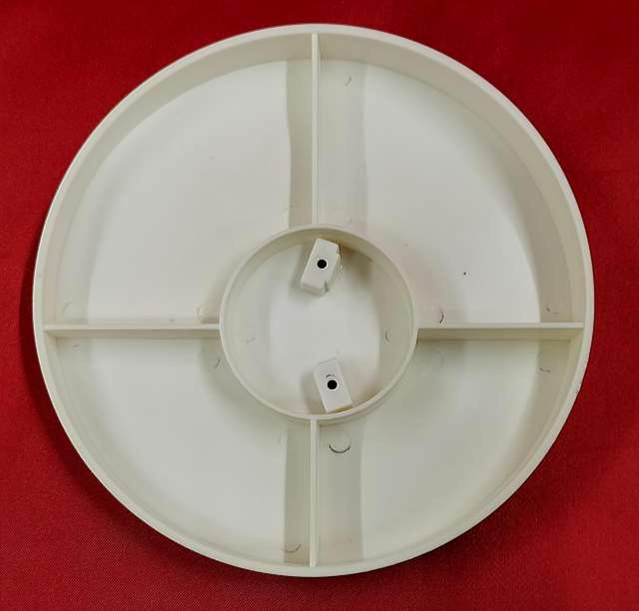 台座裏面汚れあり