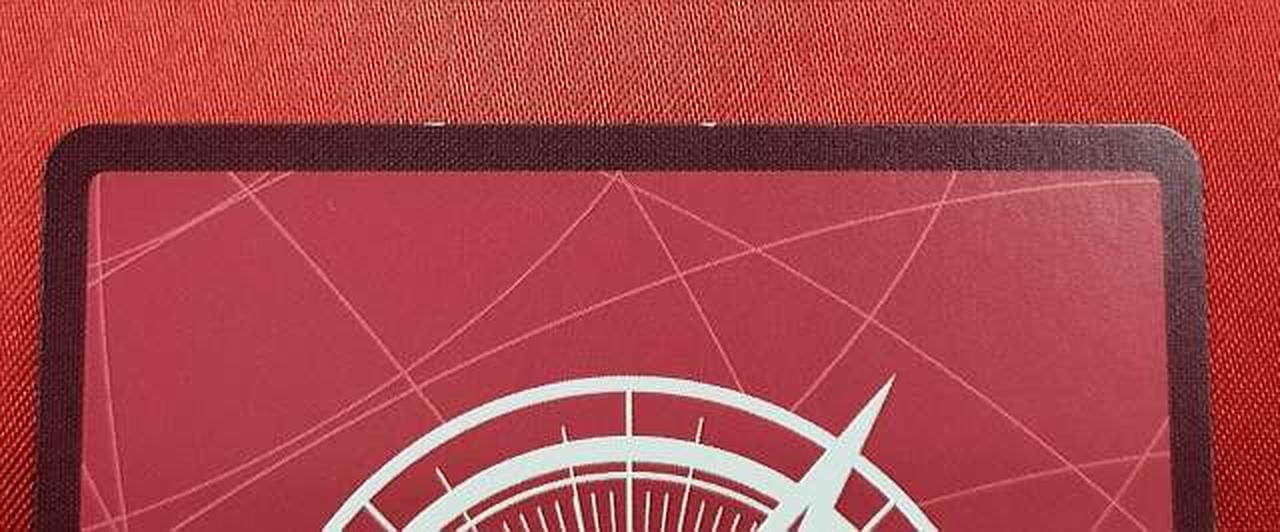 裏面上部白欠けあり