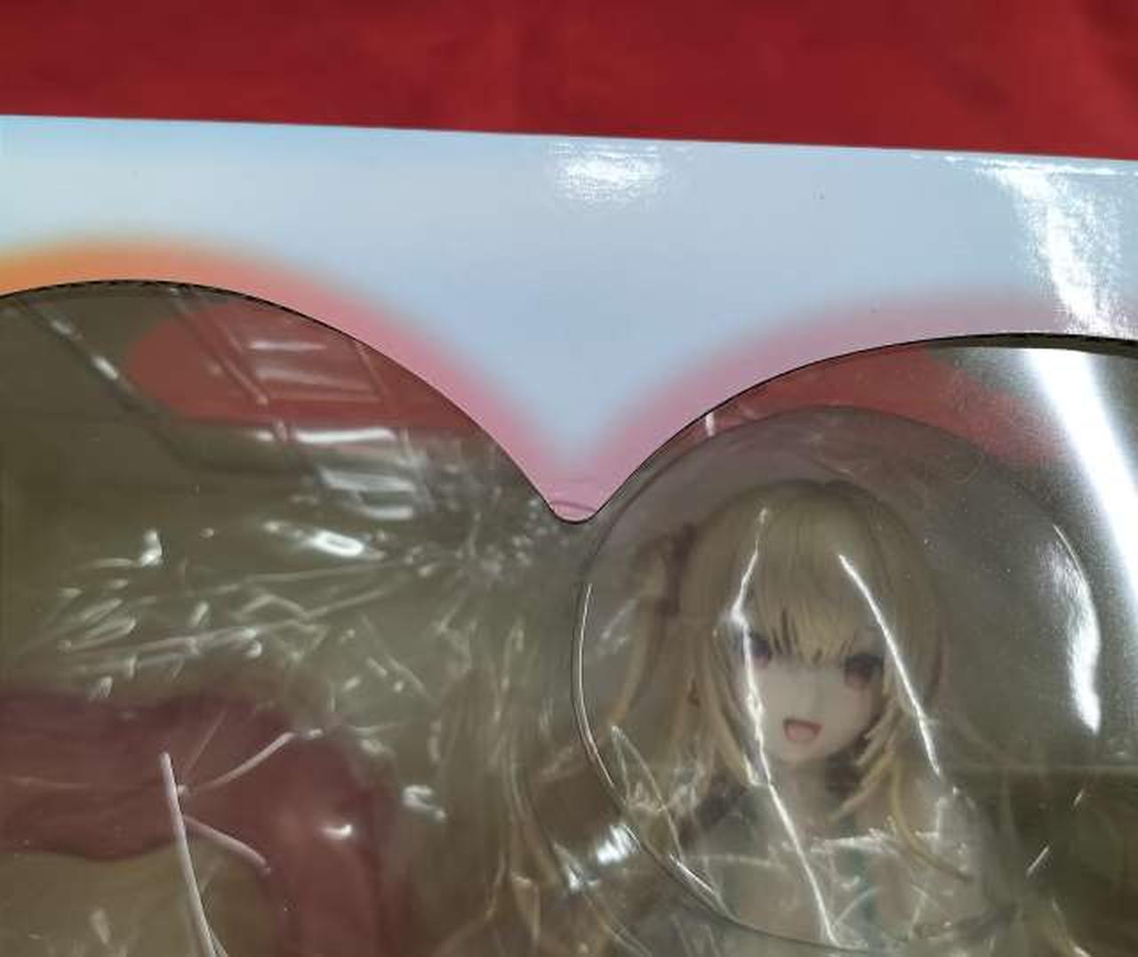 多少の箱傷みあり