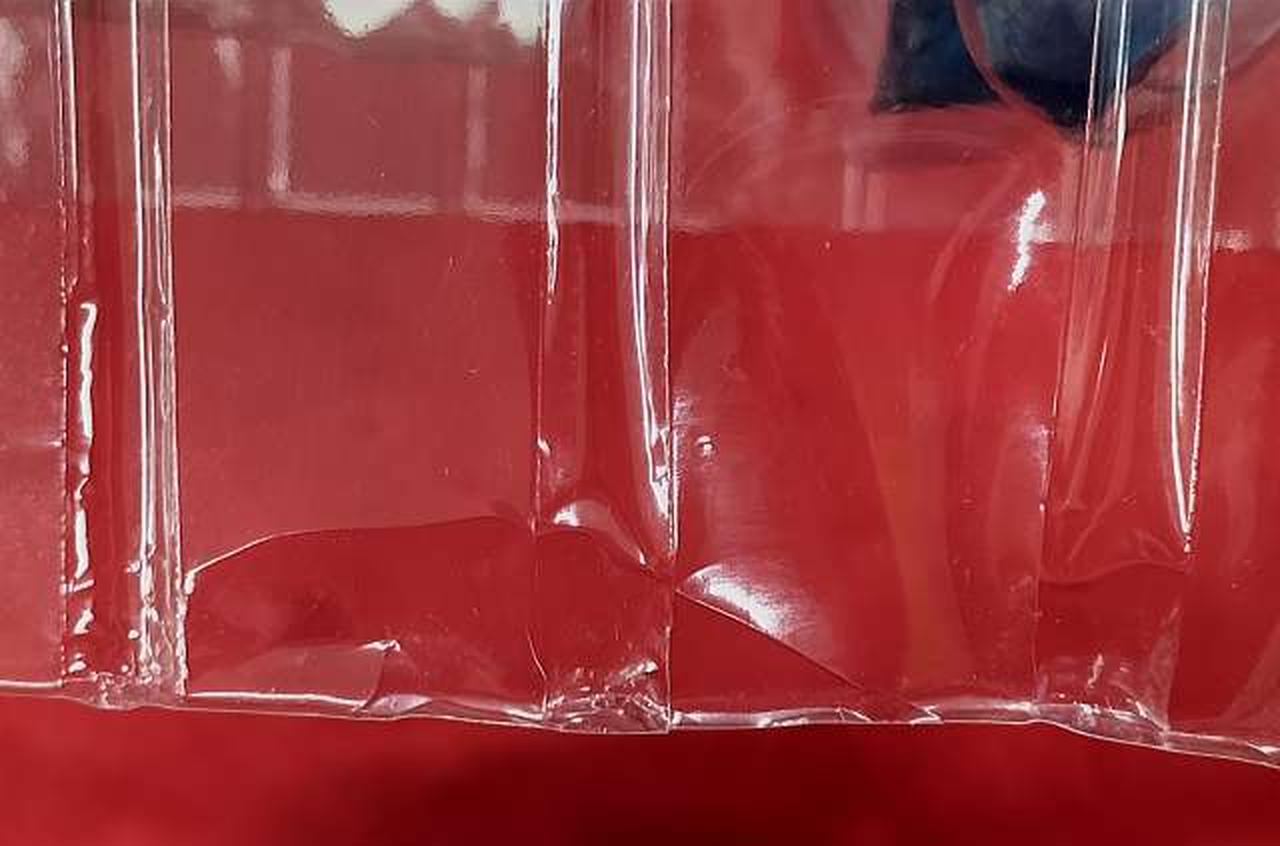 ブリスター割れあり